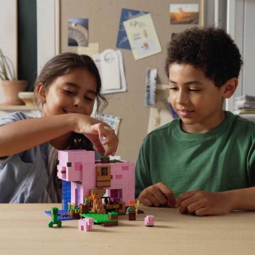 Lego Minecraft Дом-свинья